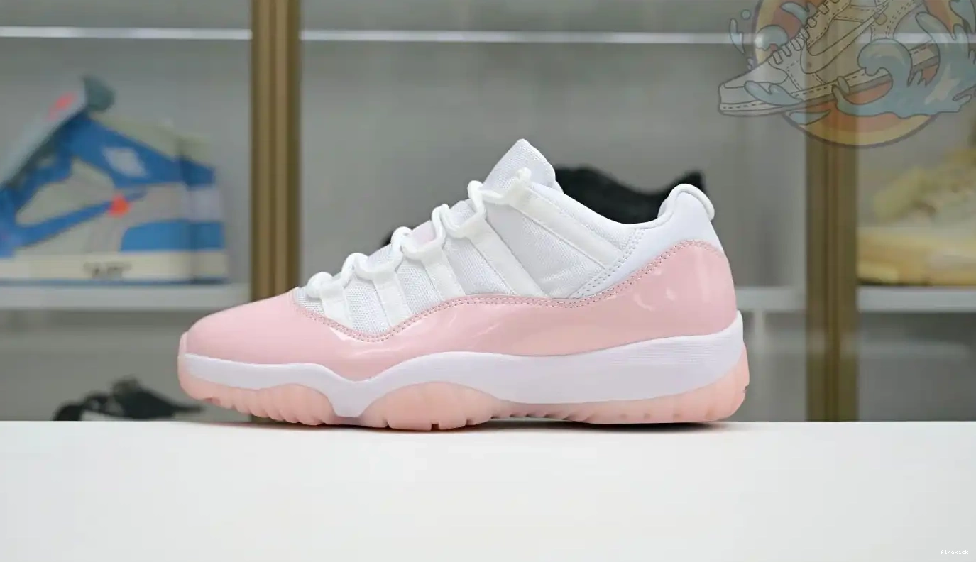 Jordan Air 11 WMNS Low Jordan 0616